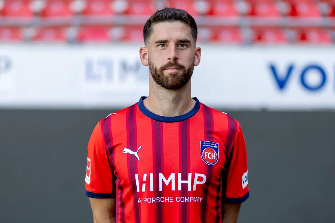 Heidenheim striker Stefan Schimmer.