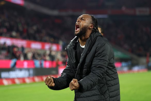 St. Pauli Striker Ricky-Jade Jones celebrating his first Bundesliga goal.