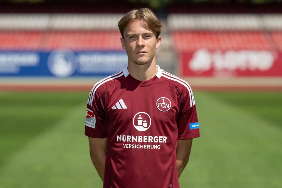 Nürnberg's Caspar Jander.