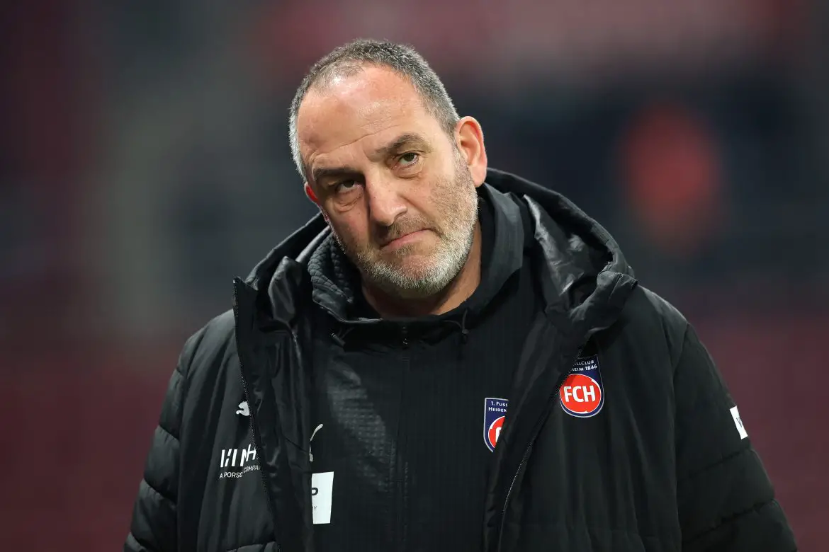 1. FC Heidenheim head coach Frank Schmidt.
