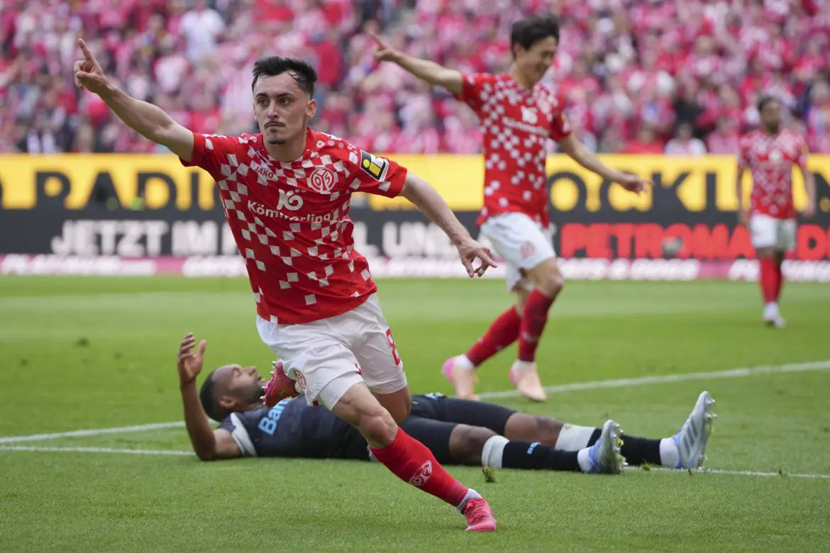Germany U21 international Paul Nebel let slip that he's entertaining the notion of representing Ireland at a press conference yesterday.