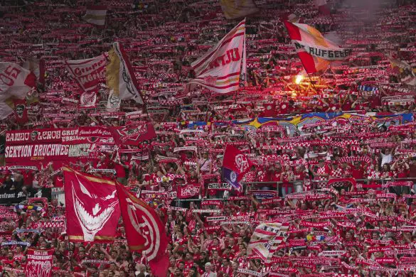 Supporters of FSV Mainz 05.