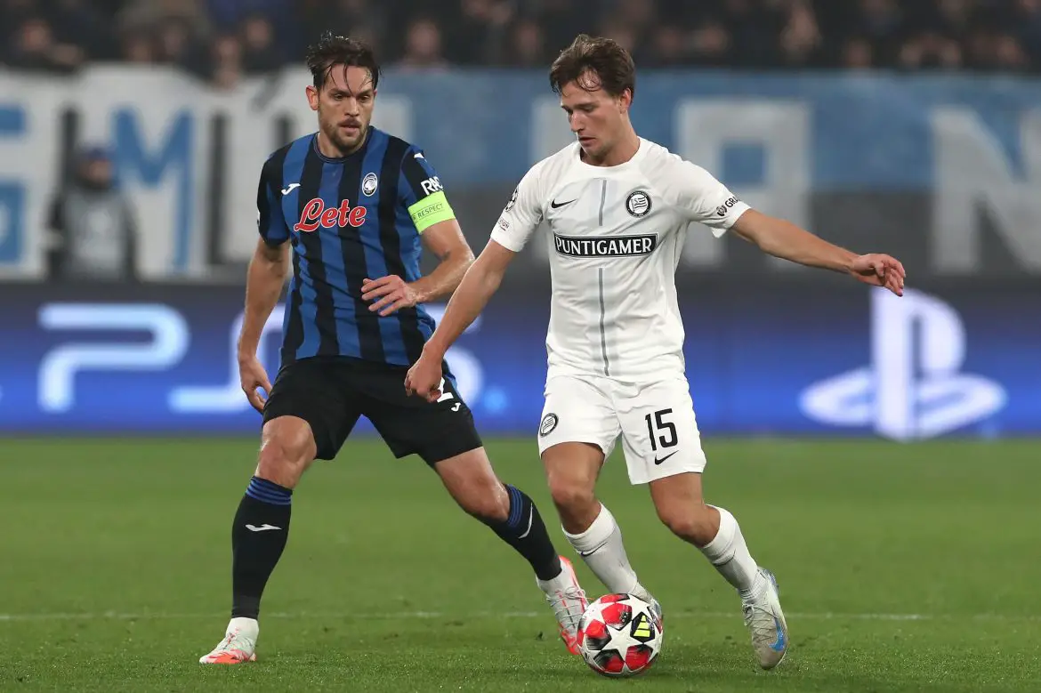 It looks to be the case that versatile Danish attacker William Bøving (right) will not be moving to FSV Mainz 05 after all.