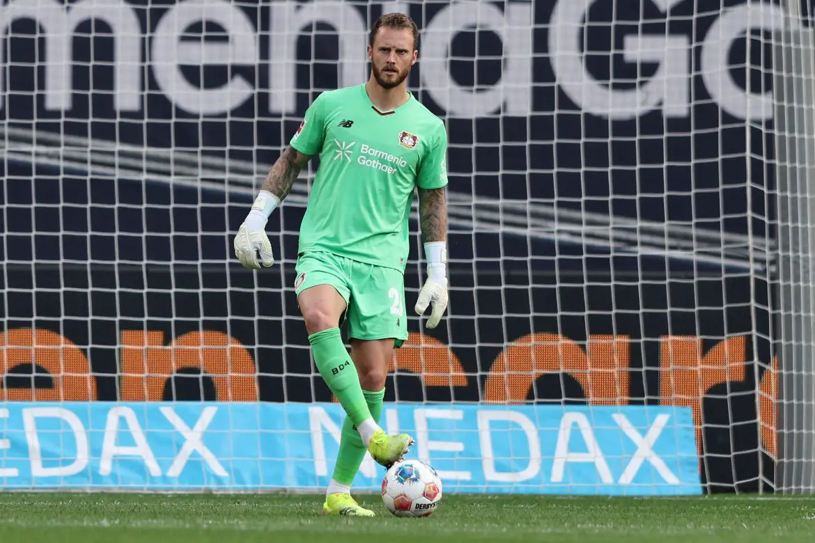 Leverkusen keeper Mark Flekken