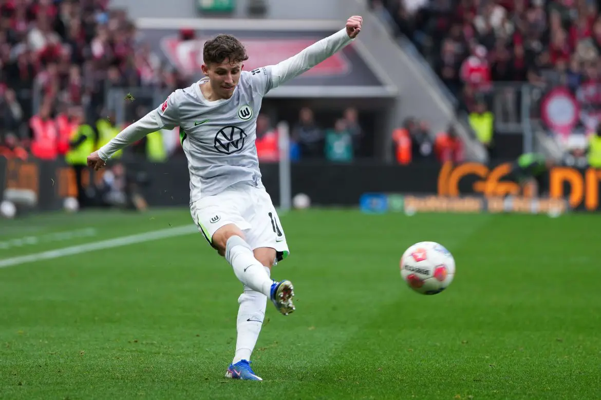 Schalke 04 transfer target Jesper Lindstrøm playing for Wolfsburg in the Bundesliga.