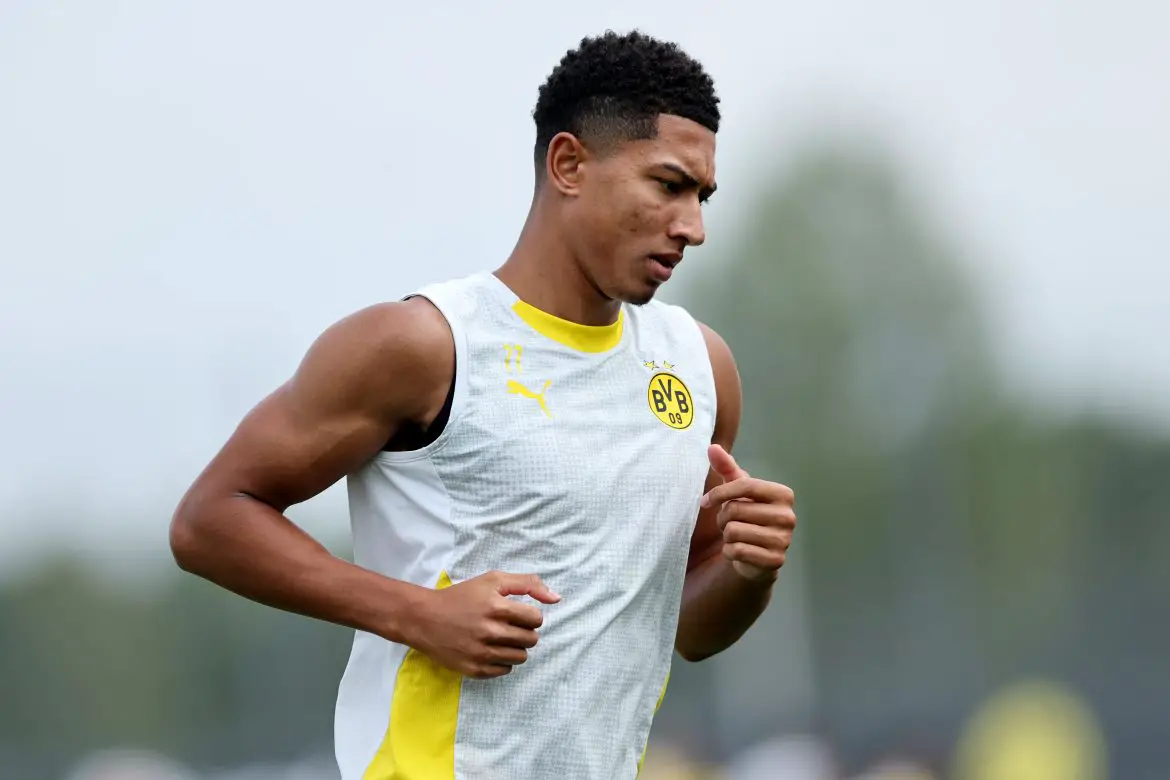 Jobe Bellingham in Borussia Dortmund training.