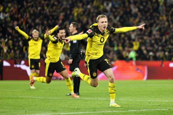 Maximilian Beier celebrates scoring a late Bundesliga winner for Borussia Dortmund against Cologne.