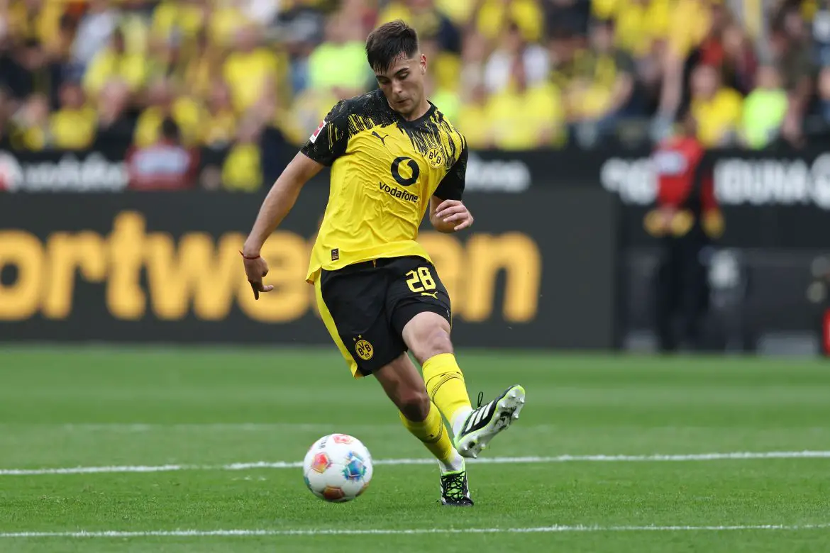 Aaron Anselmino of Borussia Dortmund against Union Berlin in the Bundesliga.