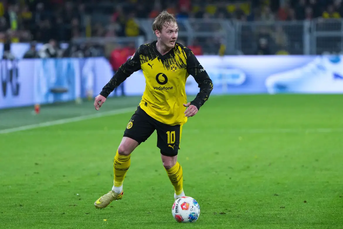 Dortmund's Brandt is a target for Arsenal and Barcelona