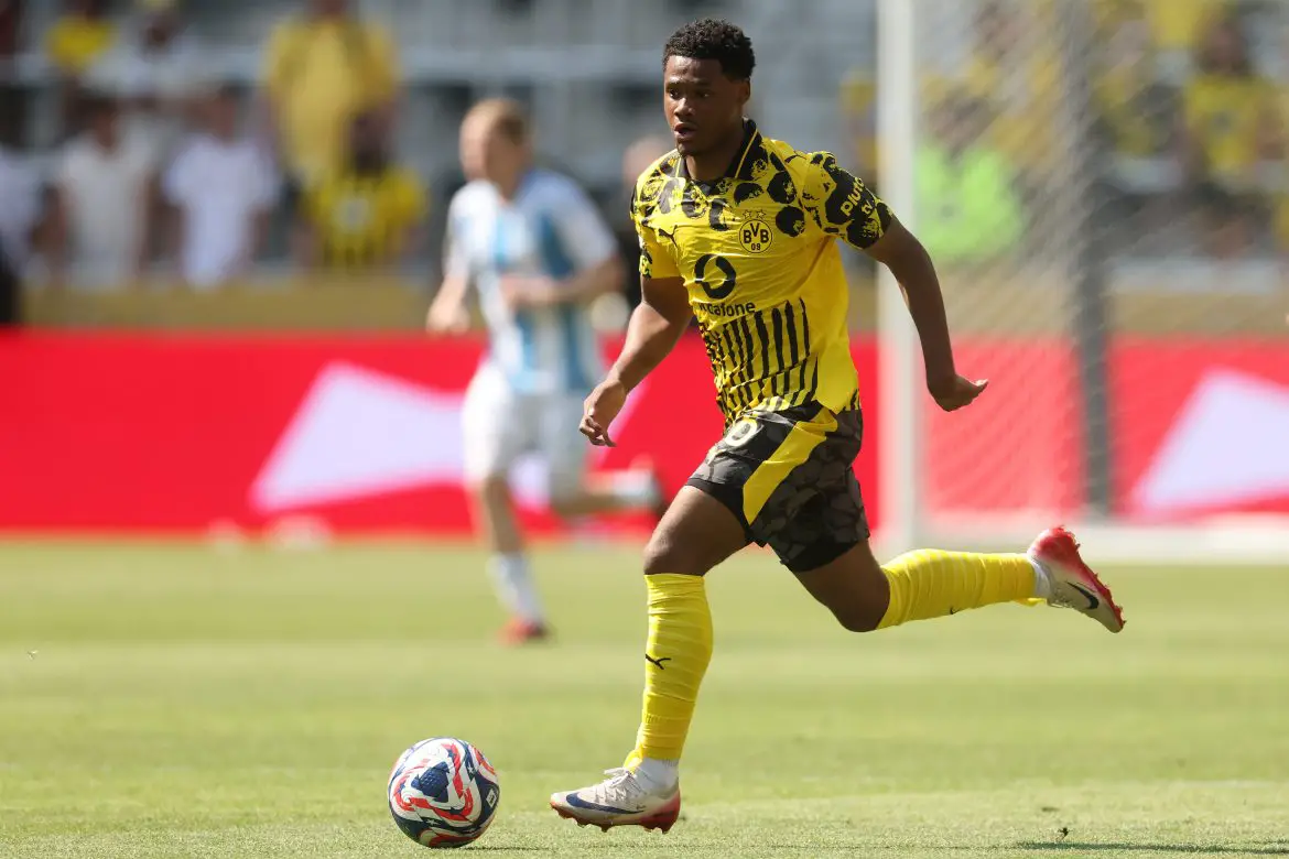 Julien Duranville playing for Borussia Dortmund at the 2025 Club World Cup.