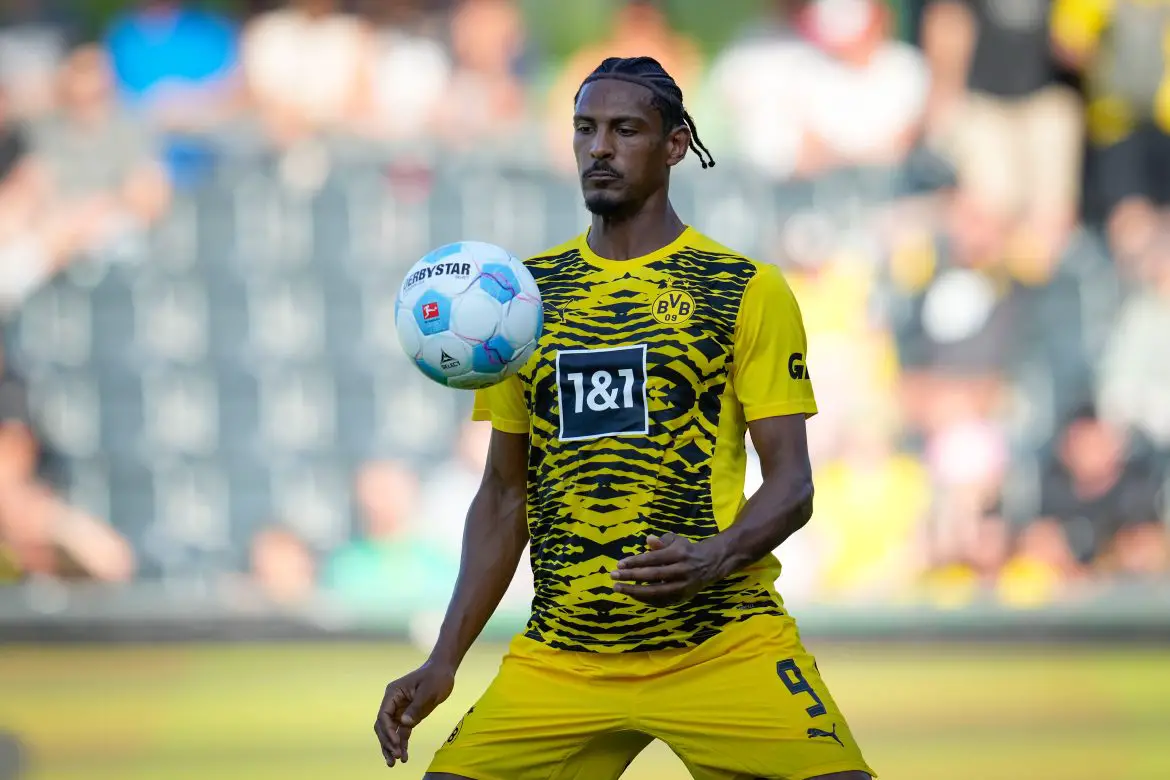 Sebastien Haller playing for Borussia Dortmund.