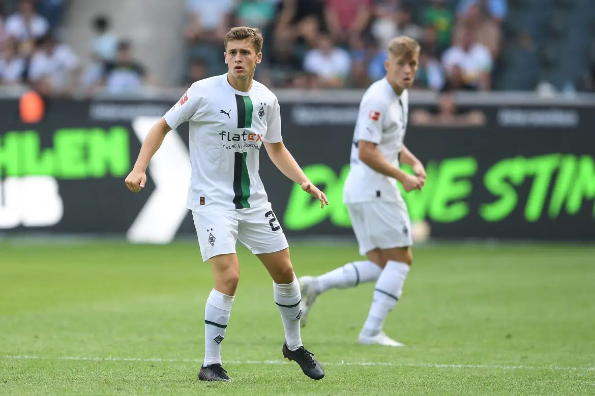 Borussia Mönchengladbach prospect Oscar Fraulo could soon be re-united with his former Football Club Midtjylland head coach Bo Henriksen.