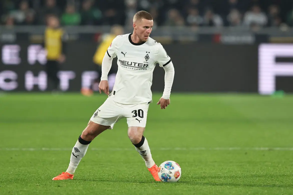 Borussia Mönchengladbach's Nico Elvedi.