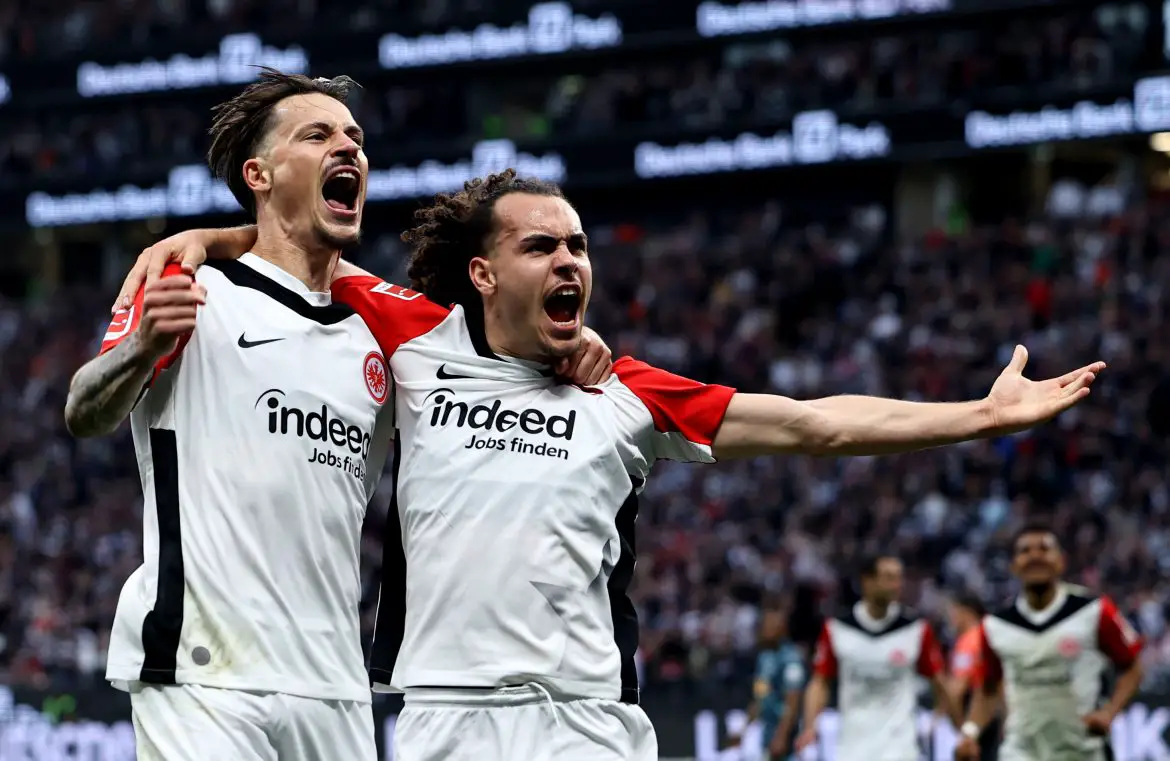 Robin Koch (left) should sign a contract extension with Eintracht Frankfurt in the coming days.