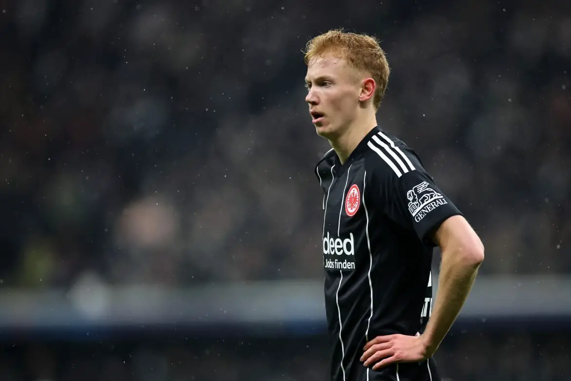 Eintracht Frankfurt's Hugo Larsson.