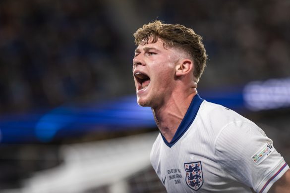 English centre-back Charlie Cresswell.