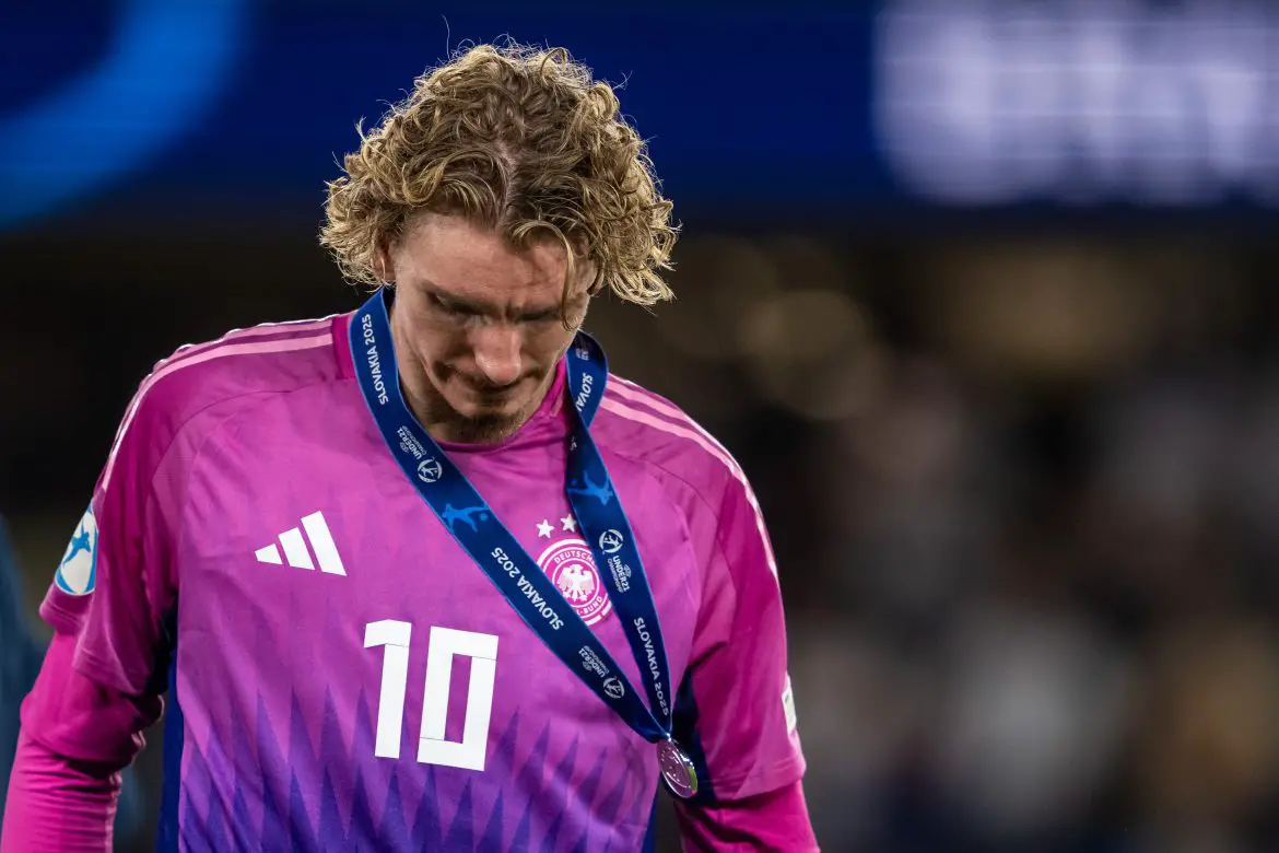 Caught in the midst of the transfer soap opera of the summer, Stuttgart striker Nick Woltemade is - in Kicker's opinion - in a tight spot largely of his own making.