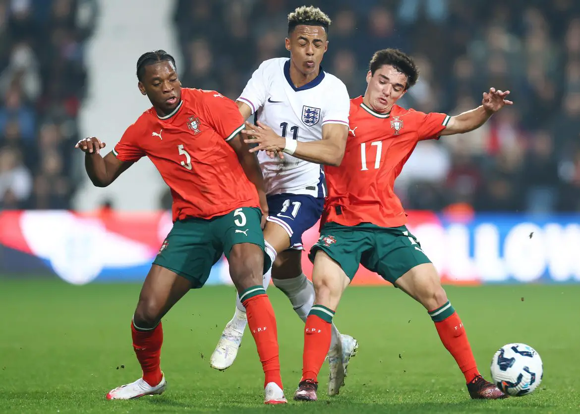 Stuttgart target Nazinho