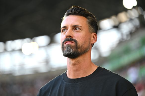 FC Augsburg head coach Sandro Wagner