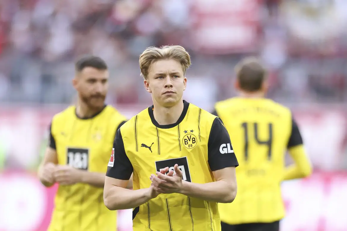 Swedish fullback Daniel Svensson is now officially a permanent Borussia Dortmund player.