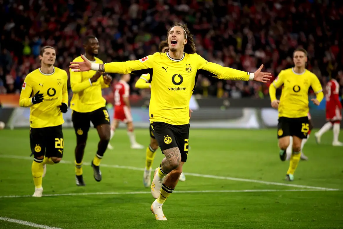 Bayern and Dortmund share the points with a 2-2 draw