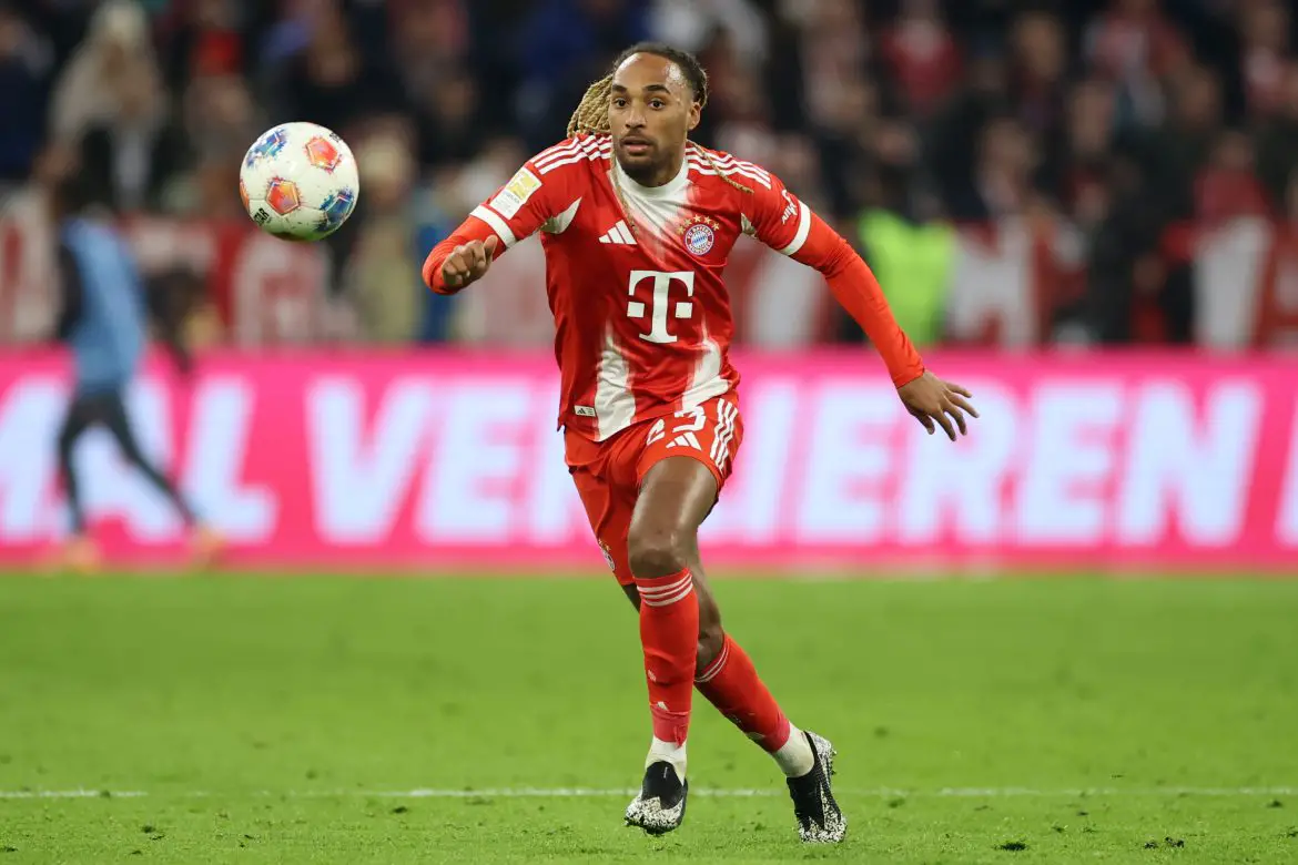 Sacha Boey of Bayern Munich.