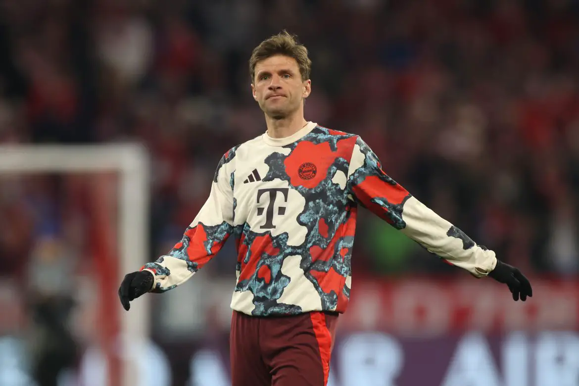 Thomas Mueller starts for Bayern Munich against Borussia Dortmund in the Bundesliga.