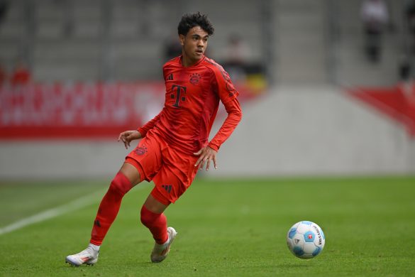New Everton signing Adam Aznou.