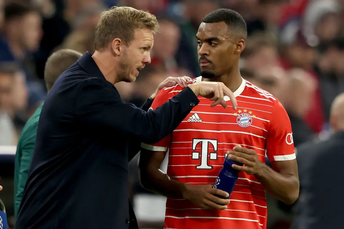 Julian Nagelsmann coaching current Premier League star Ryan Gravenberg at Bayern Munich back in 2022.