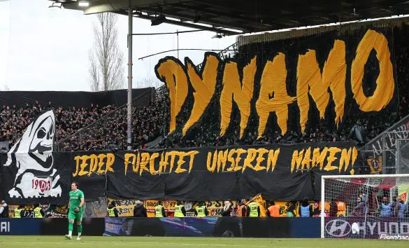 Dynamo Dresden fans unveil a choreo during a 3. Liga match.