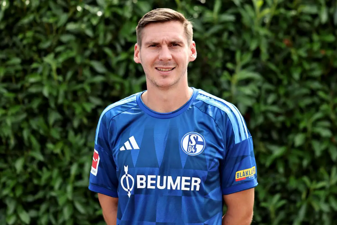 Schalke 04's Maximilian Wöber.