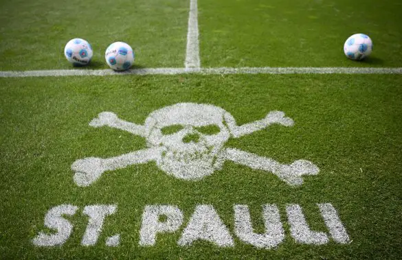 SK Klagenfurt centre-back Jannik Robatsch is FC St. Pauli's third summer signing ahead of the coming Bundesliga campaign.