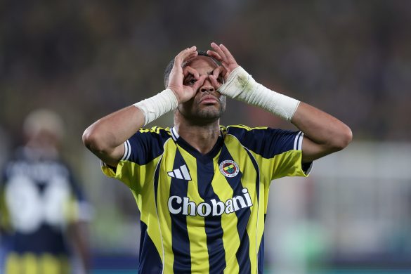 Fenerbahçe and Morocco forward Youssef En-Nesyri has interest from Everton.