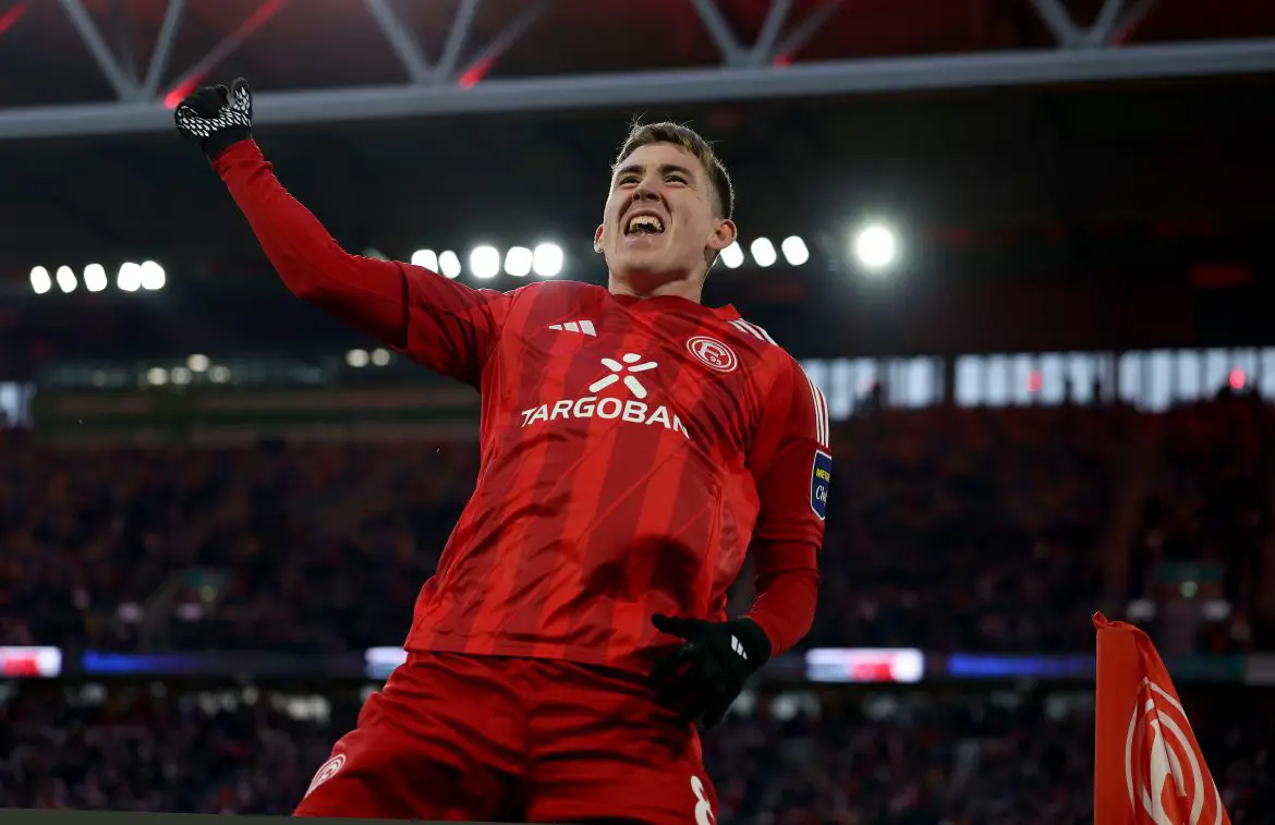 Isak Bergmann Johannesson is making the leap to the Bundesliga.