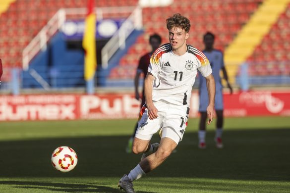 New Bochum signing Moritz Göttlicher representing Germany at U17 level.