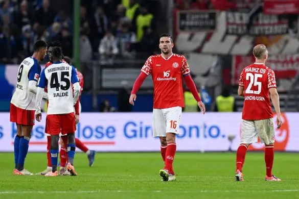 Mainz defender Stefan Bell looks dejected following a Bundesliga loss.
