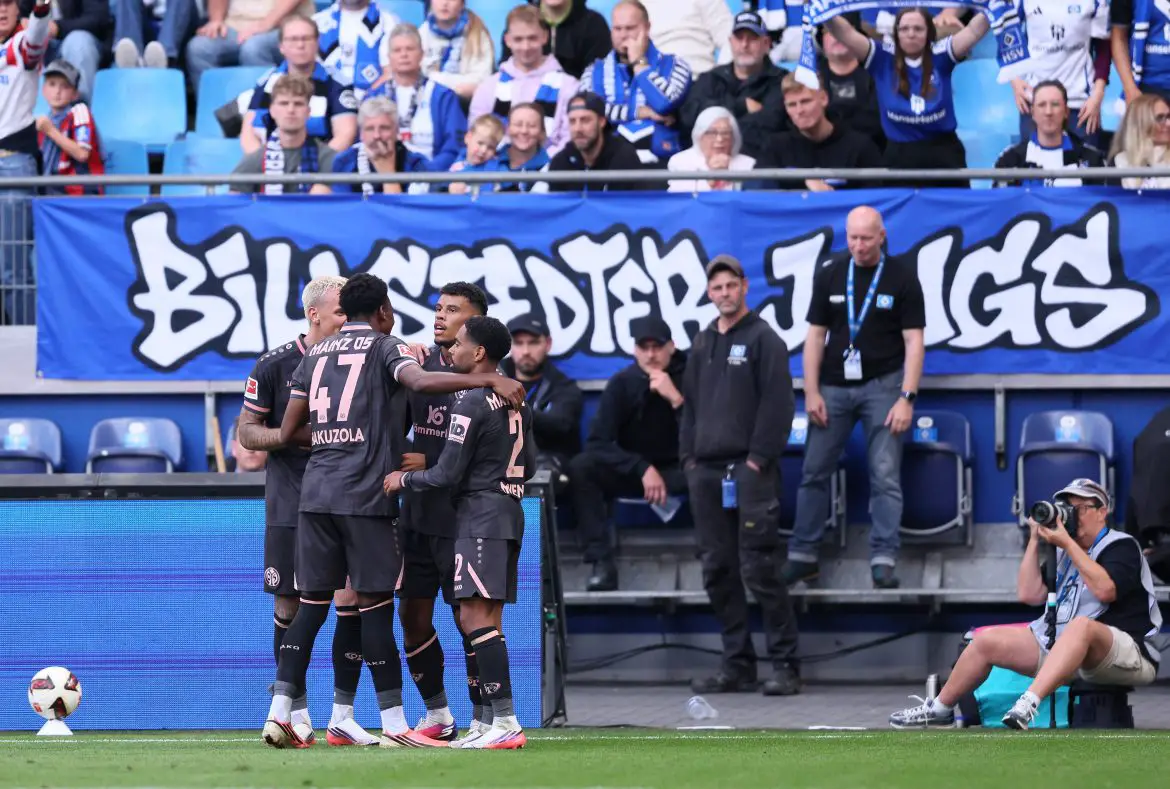 Mainz's Ransford Königsdörffer celebrates scoring against former club Hamburg in the Bundesliga on Sunday.