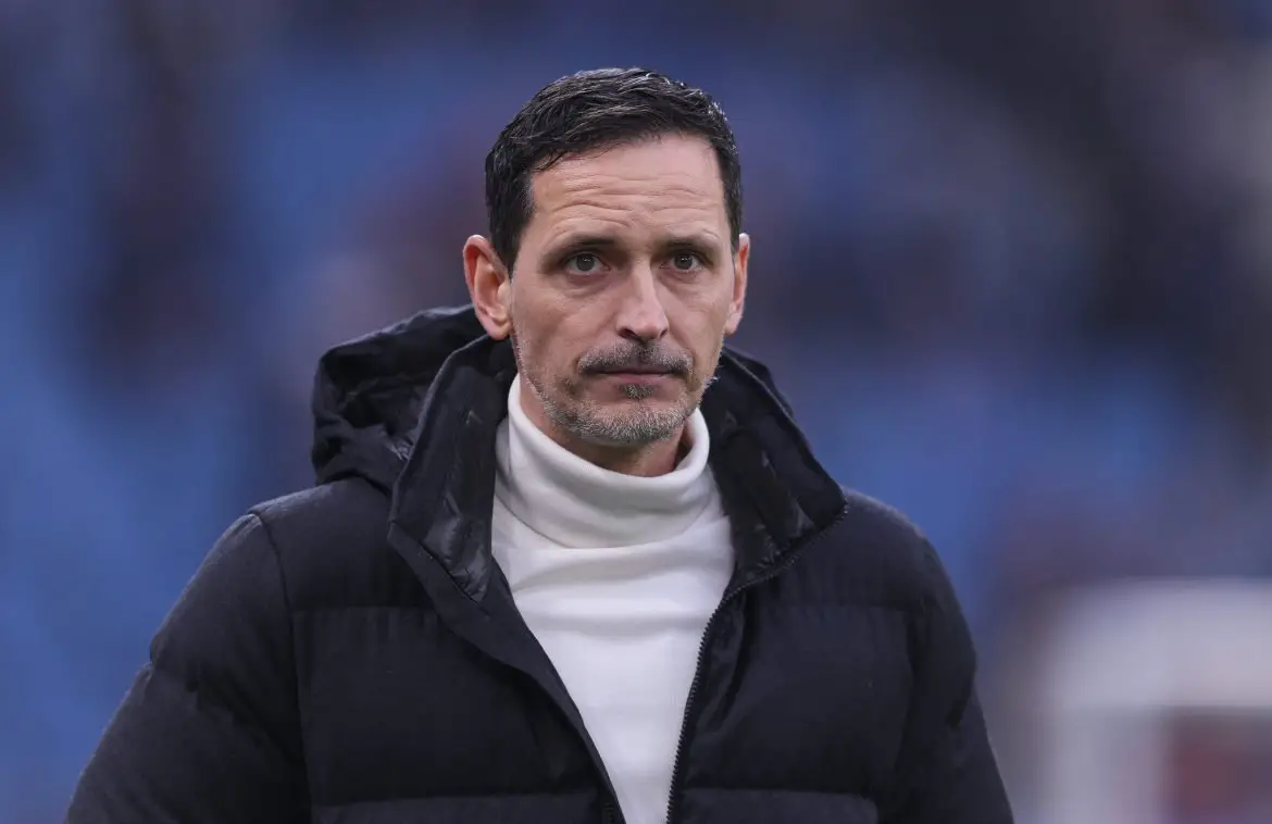 Eintracht Frankfurt head coach Dino Toppmöller working in the Bundesliga.