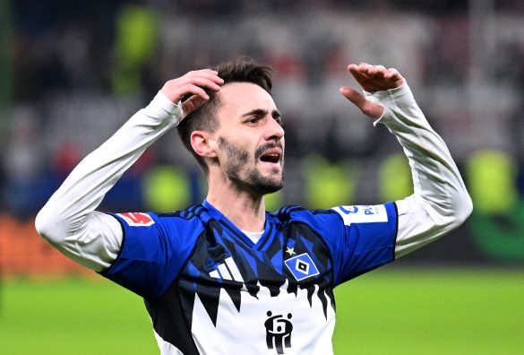 Arsenal loanee Fábio Vieira at Bundesliga side Hamburg.
