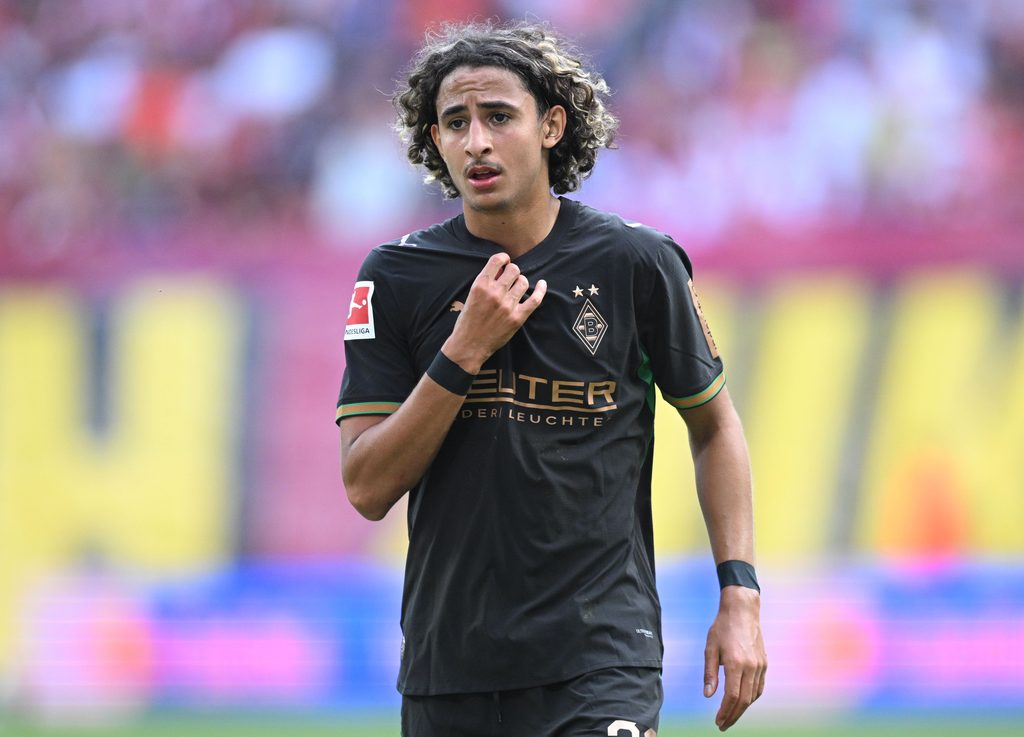 Blessin warns Gladbach not to pile pressure on teenage star Wael Mohya