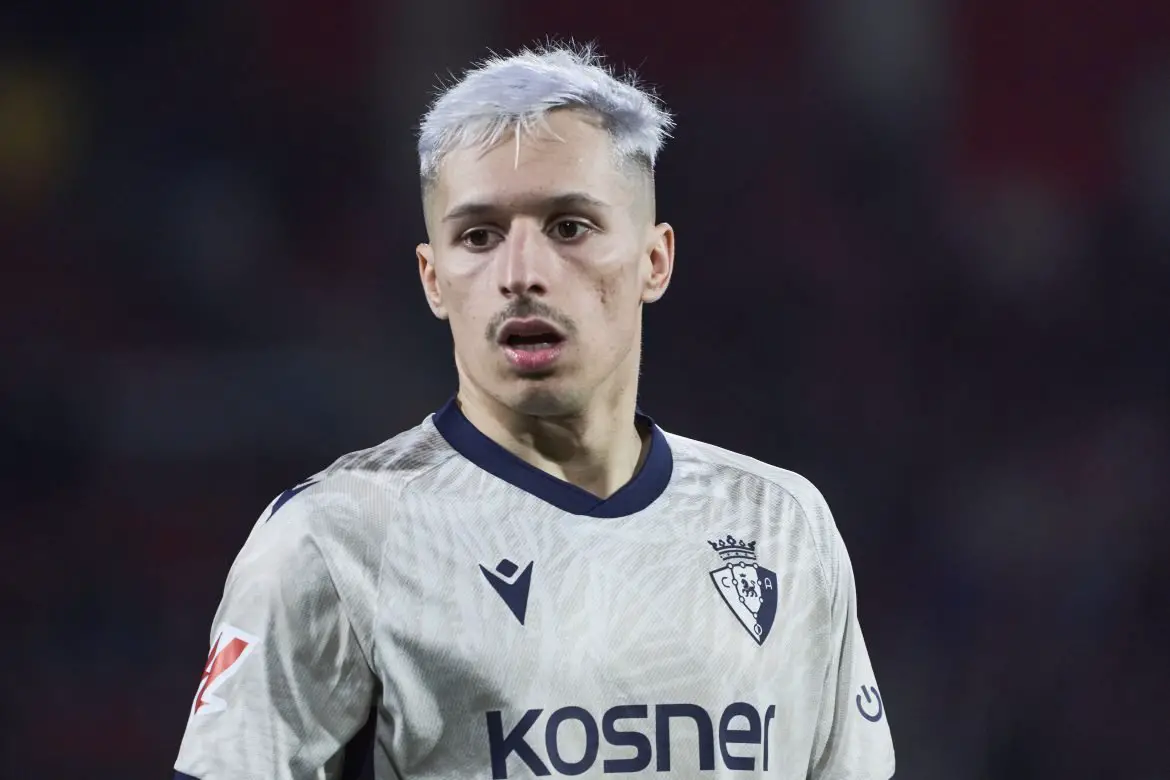 Problematic Spanish winger Bryan Zaragoza reportedly turned down a chance to join Fenerbahçe in a personal phone call with Jose Mourinho.