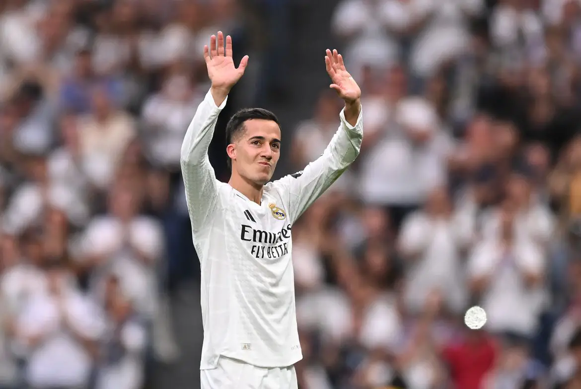 Lucas Vazquez waves goodbye to Real Madrid fans upon the expiry of his contract.