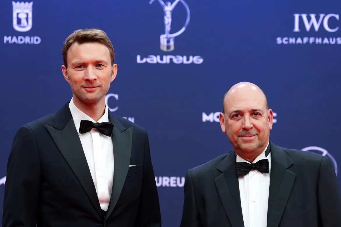 Bayer Leverkusen managers Simon Rolfes (left) and Fernando Carro (right).