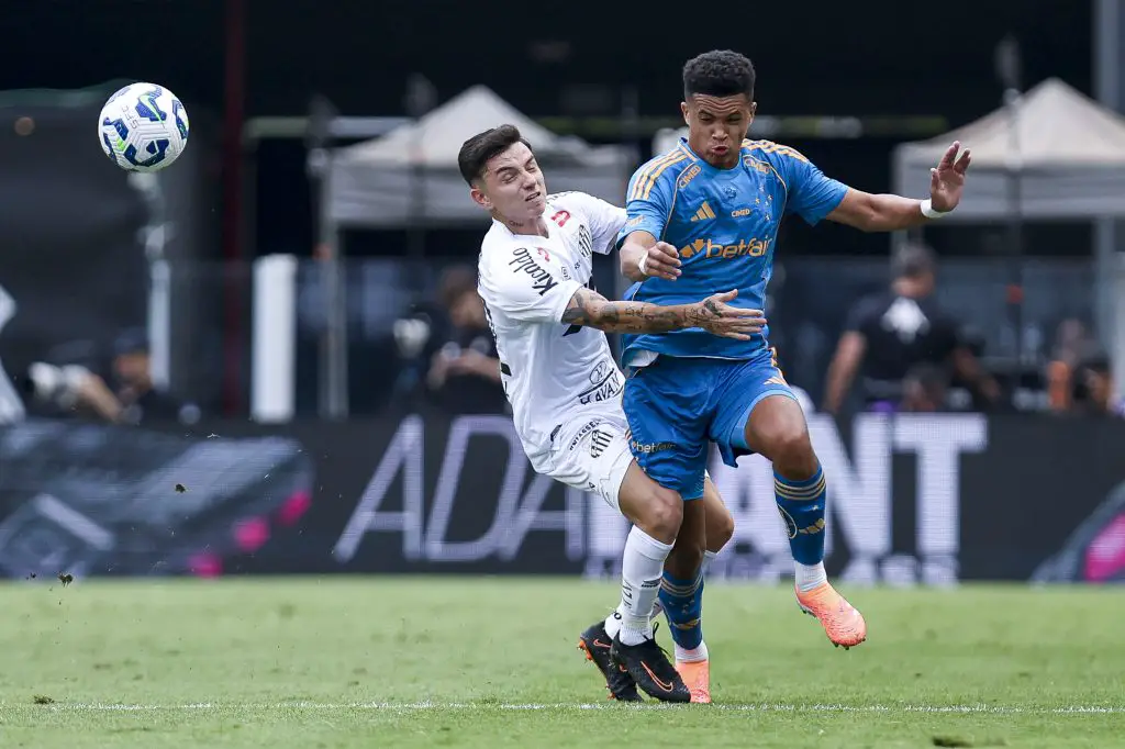 Borussia Dortmund up offer for Brazilian defensive gem Kaua Prates to €13m