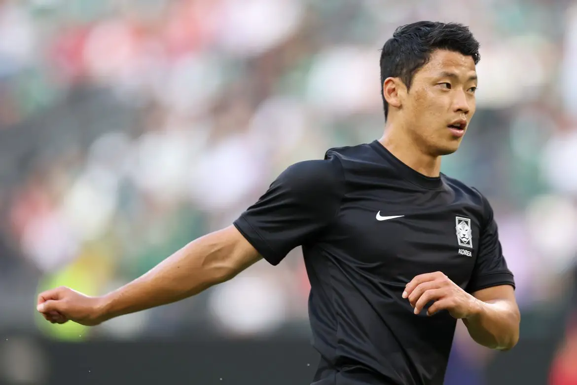 New Schalke 04 signing Hee-chan Hwang.