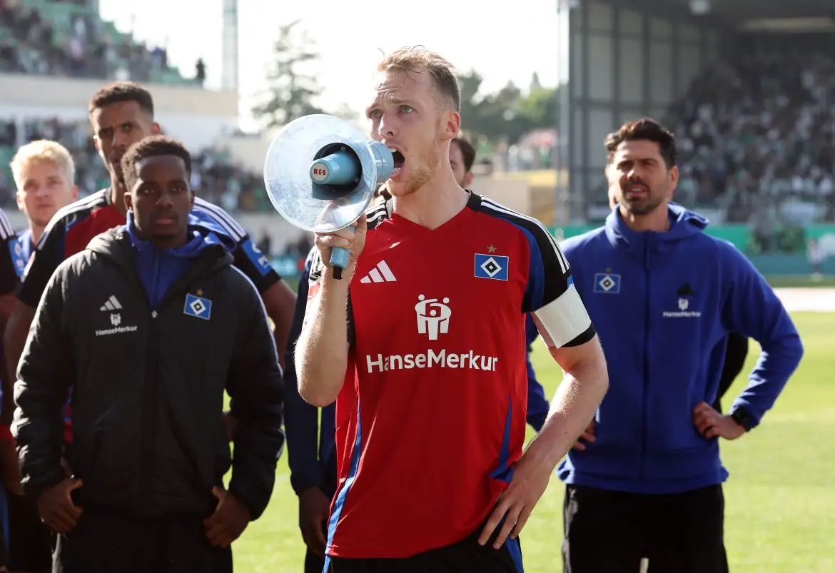 Sebastian Schonlau of Hamburg.