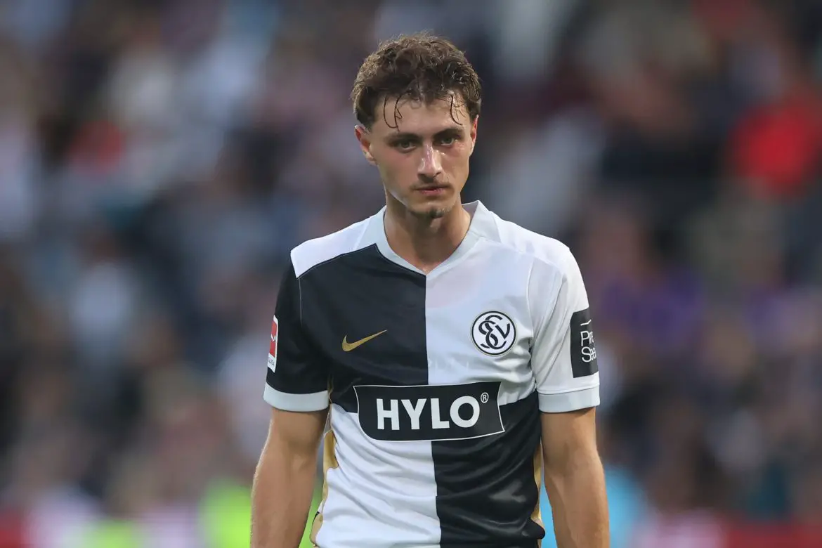 Elversberg attacker Maurice Krattenmacher playing against Bayern Munich in the Bundesliga.