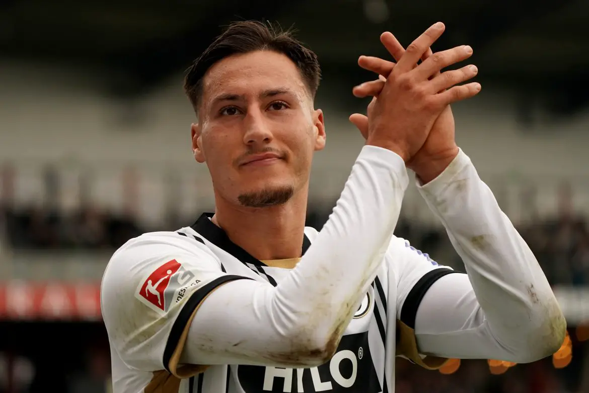 New Eintracht Frankfurt signing Younes Ebnoutalib representing Elversberg in the 2. Bundesliga.