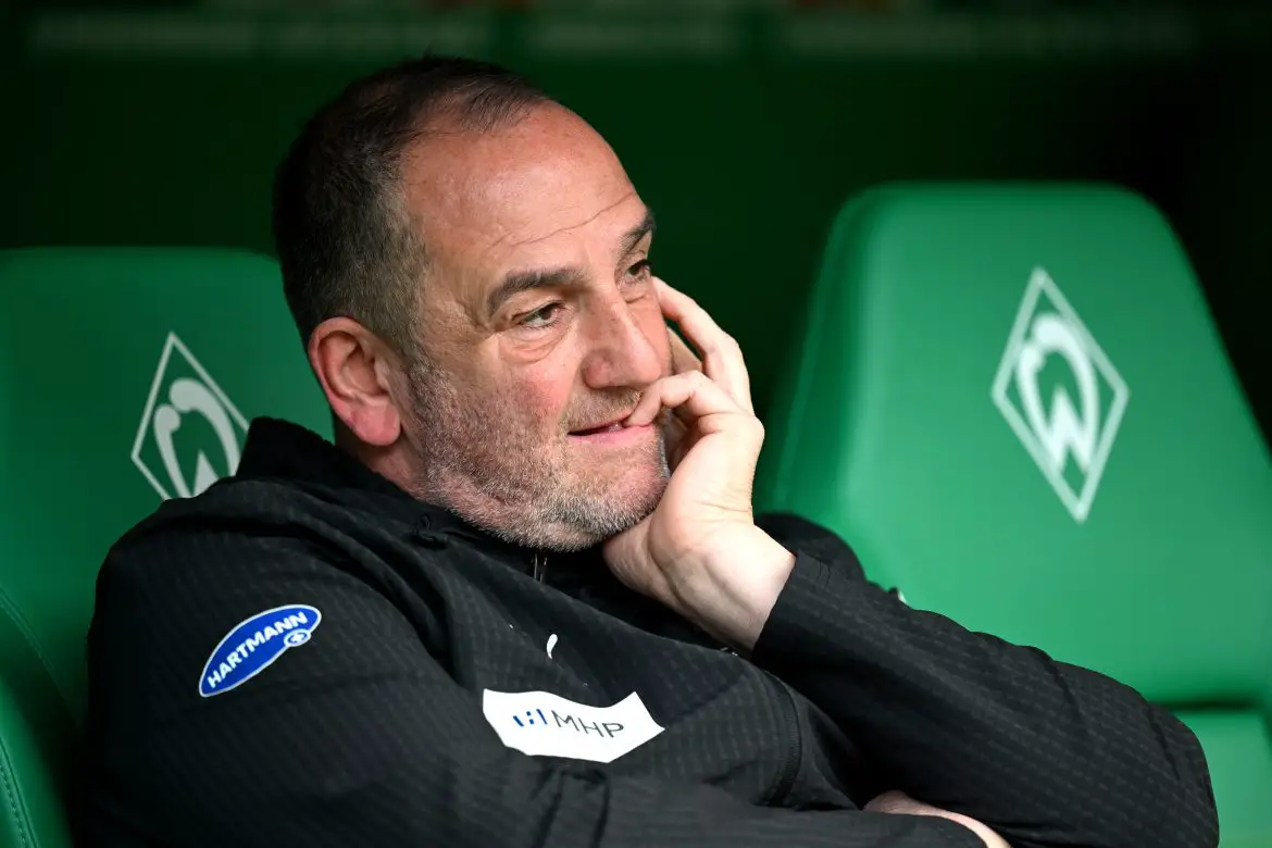 Heidenheim head coach Frank Schmidt watches his team lose in the Bundesliga on Saturday.