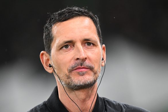 Eintracht Frankfurt head coach Dino Toppmöller ahead of Friday night's Bundesliga fixture against Werder Bremen.